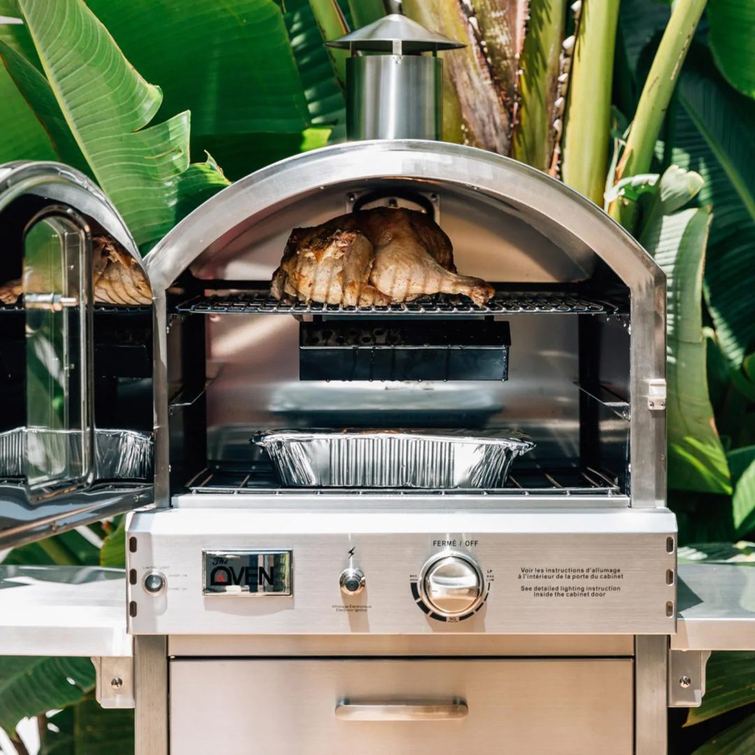 SUMMERSET The Freestanding Outdoor Oven